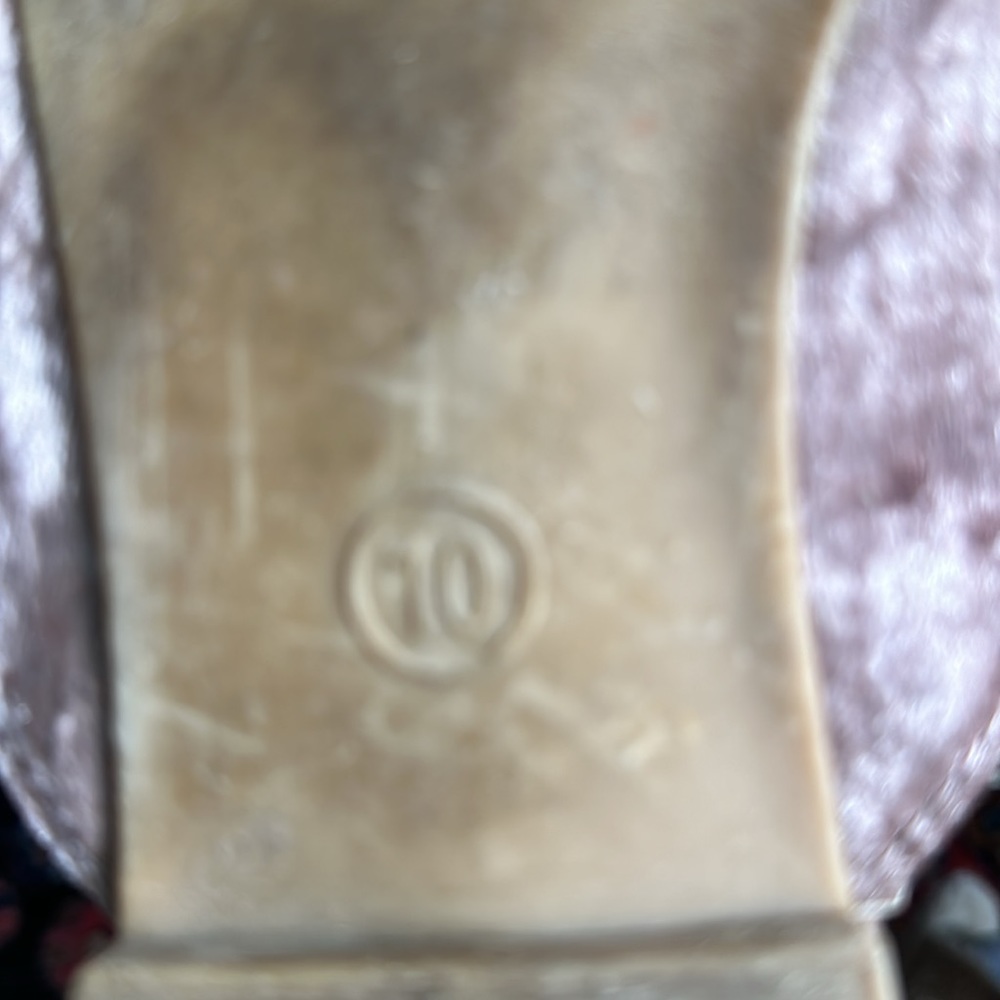 Mules - Picture 5 of 5